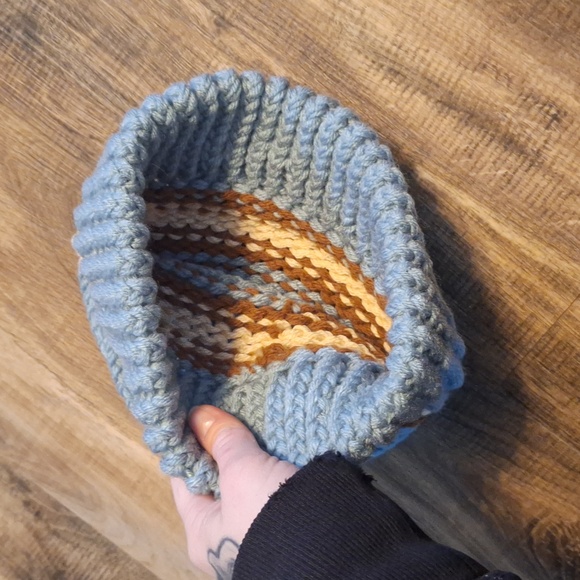 Handmade Tri-Colored Knit PomPom Beanie - Picture 3 of 7